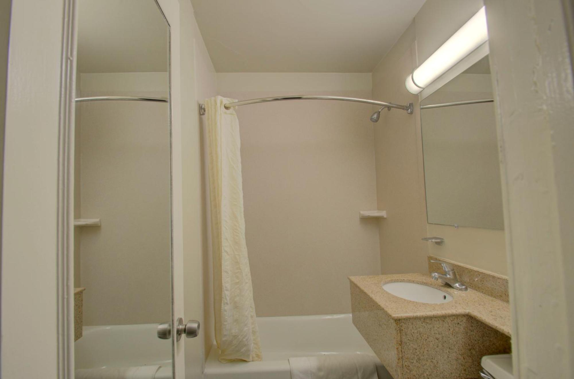 Budget Inn Falls Church Eksteriør bilde