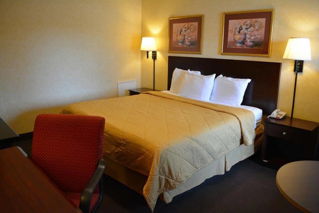 Budget Inn Falls Church Eksteriør bilde